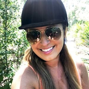 Meet your Posher, Annika